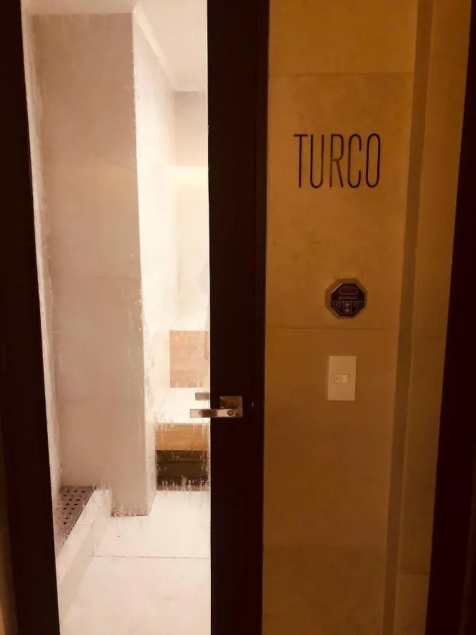 Апартаменты Jacuzzi Piscina Sauna Turco Suite Lujosa Кито