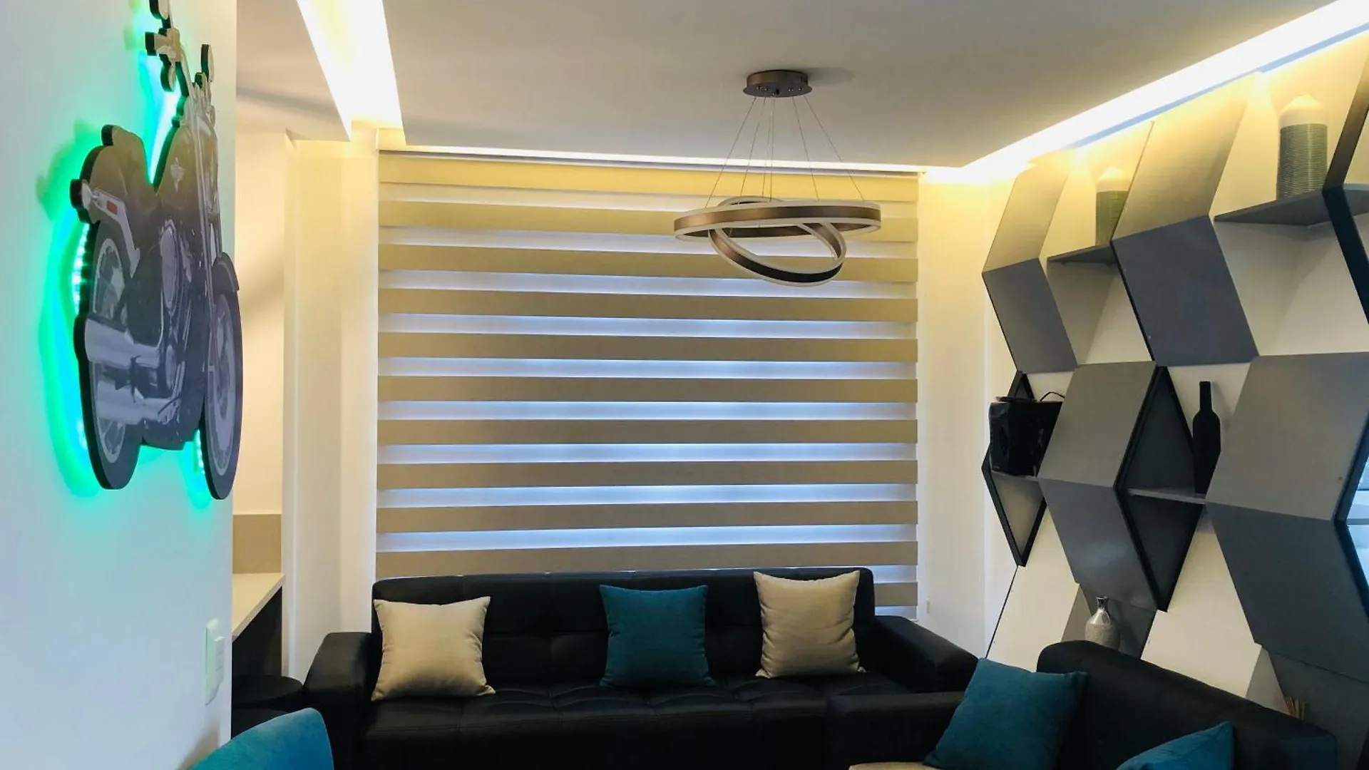 Apartament Jacuzzi Piscina Sauna Turco Suite Lujosa Quito